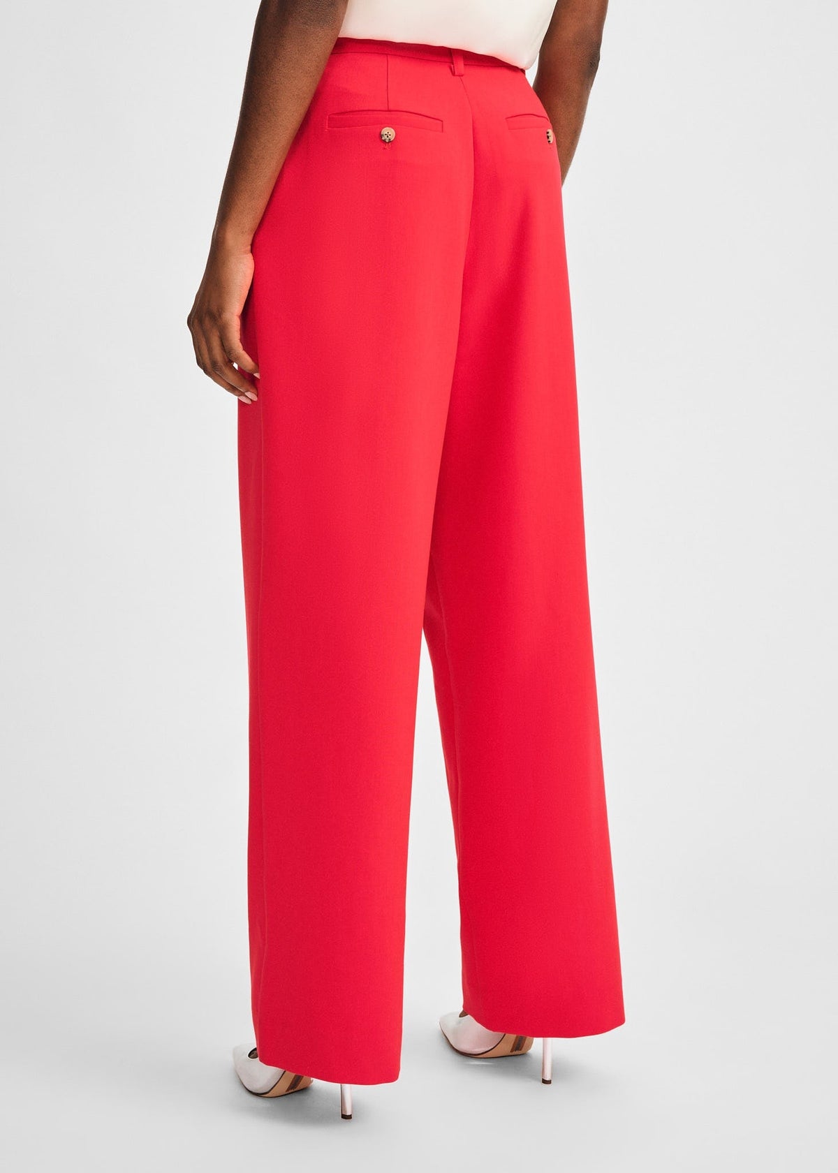 Wide Leg Pleated Pant