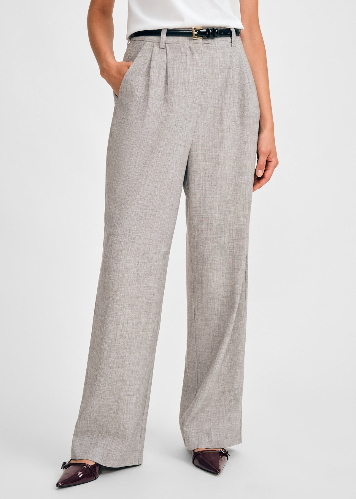 Wide Leg Pleated Pant