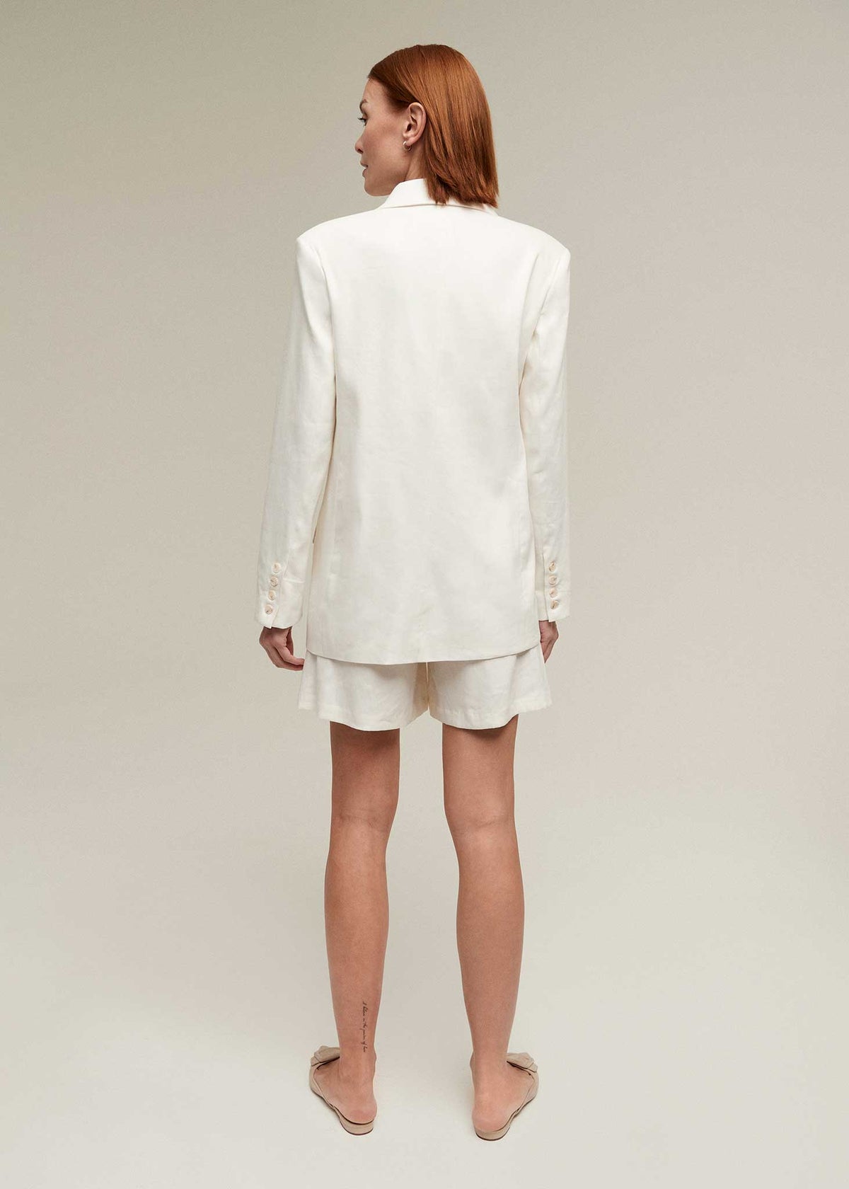 Pleated Linen Mid Short